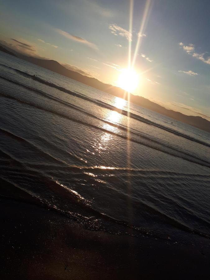 Letto Hotel Jurere Guest House Florianópolis Buitenkant foto